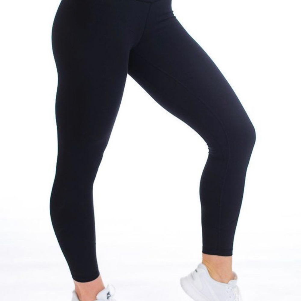 ISO Alainah IIs in an XS